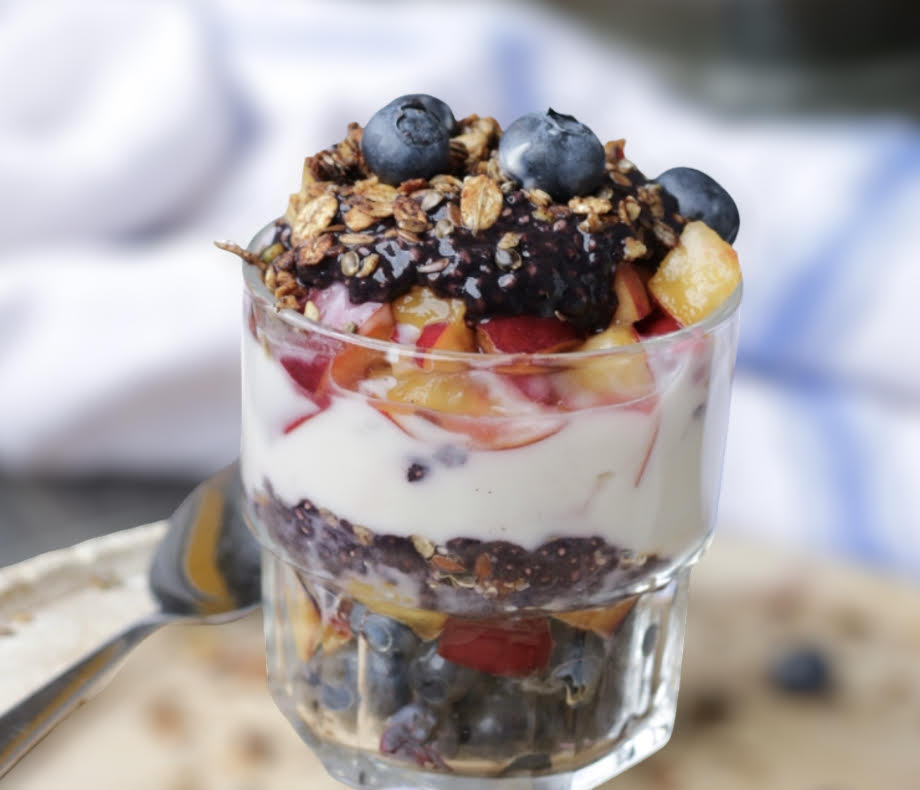 Yogurt-Berry Parfait