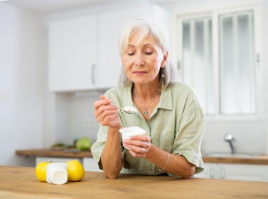 14 Nutritionist-Approved Snacks for Older Adults
